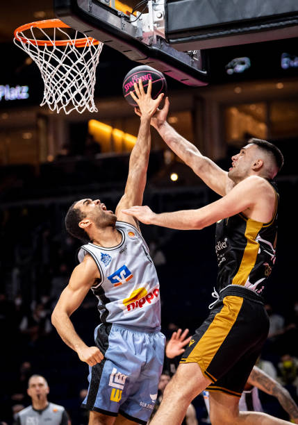 的决定性因 的决定性因