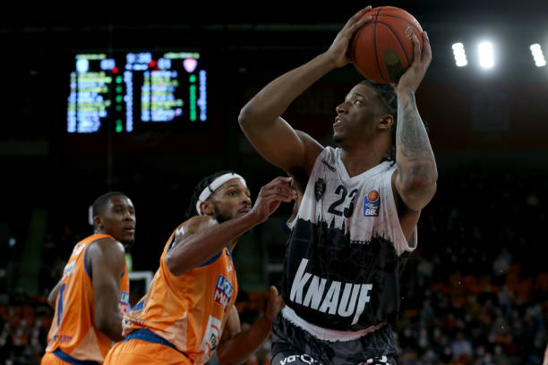 他们面对的 他们面对的